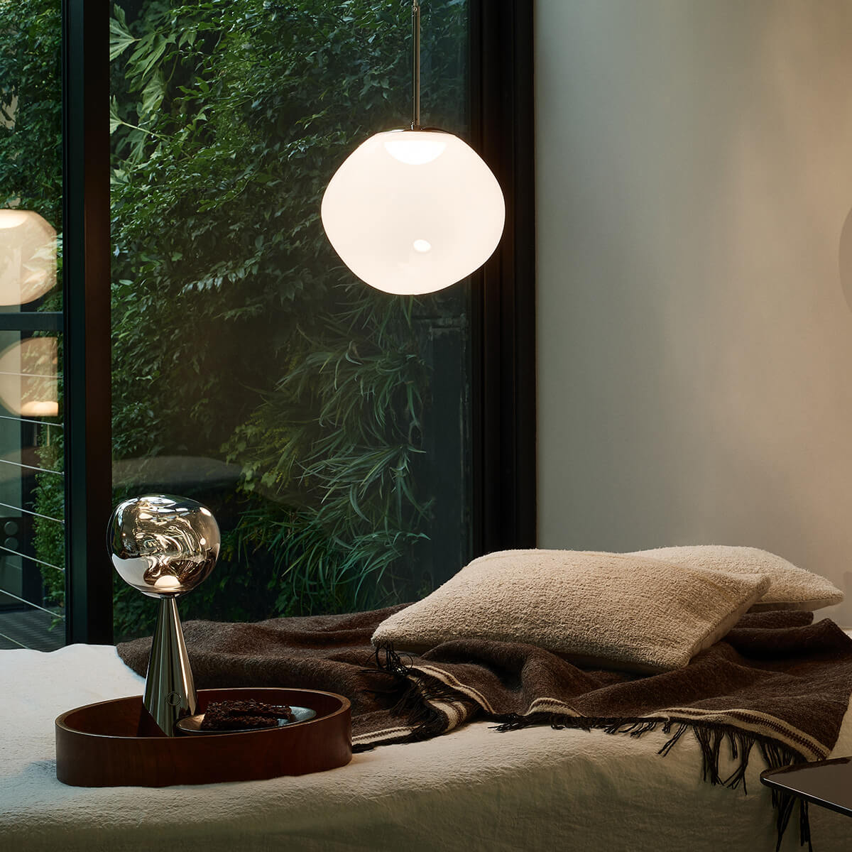 Tom Dixon Melt Mini LED Pendelleuchte, opal / Gold