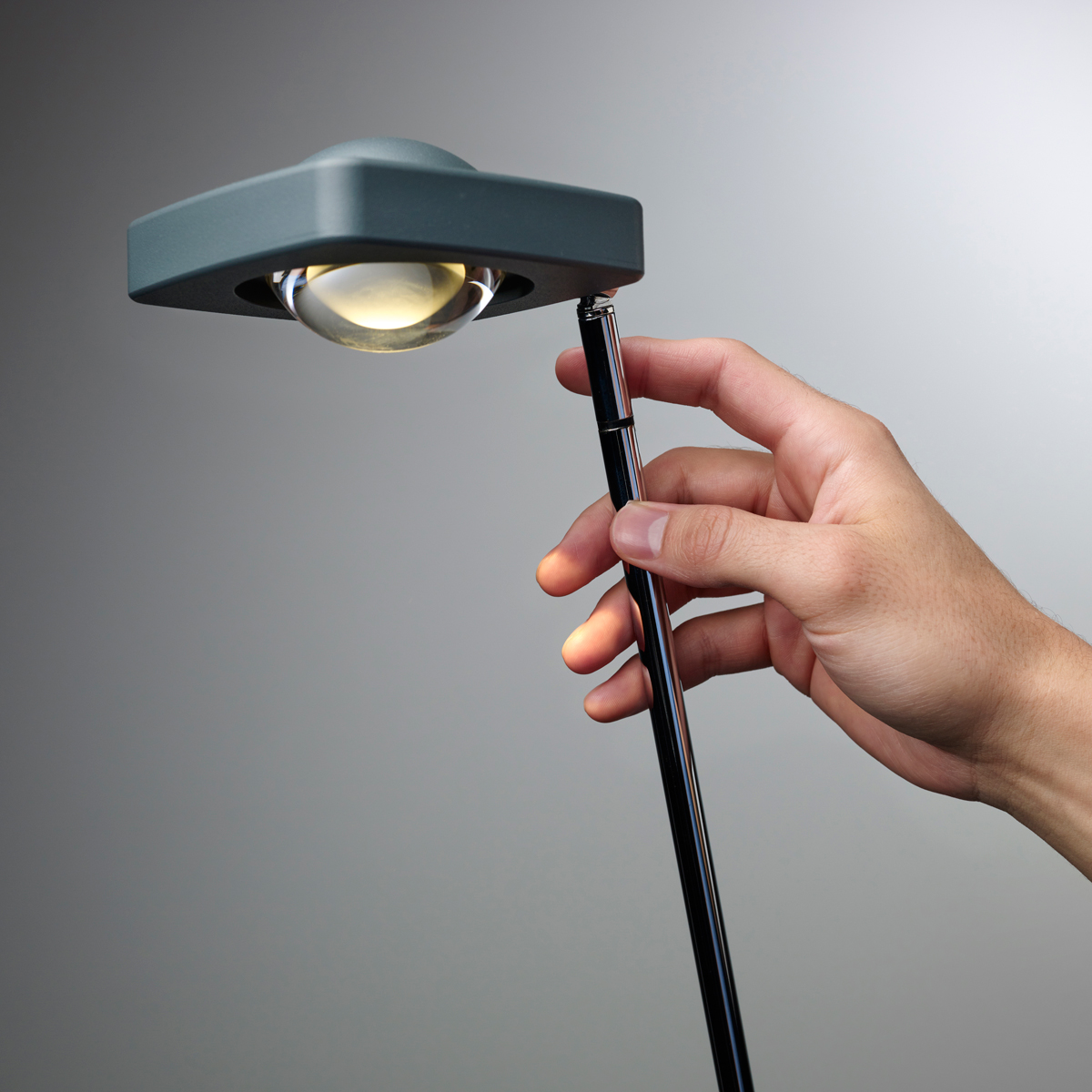 Oligo Kelveen LED Beistellleuchte, graphit matt