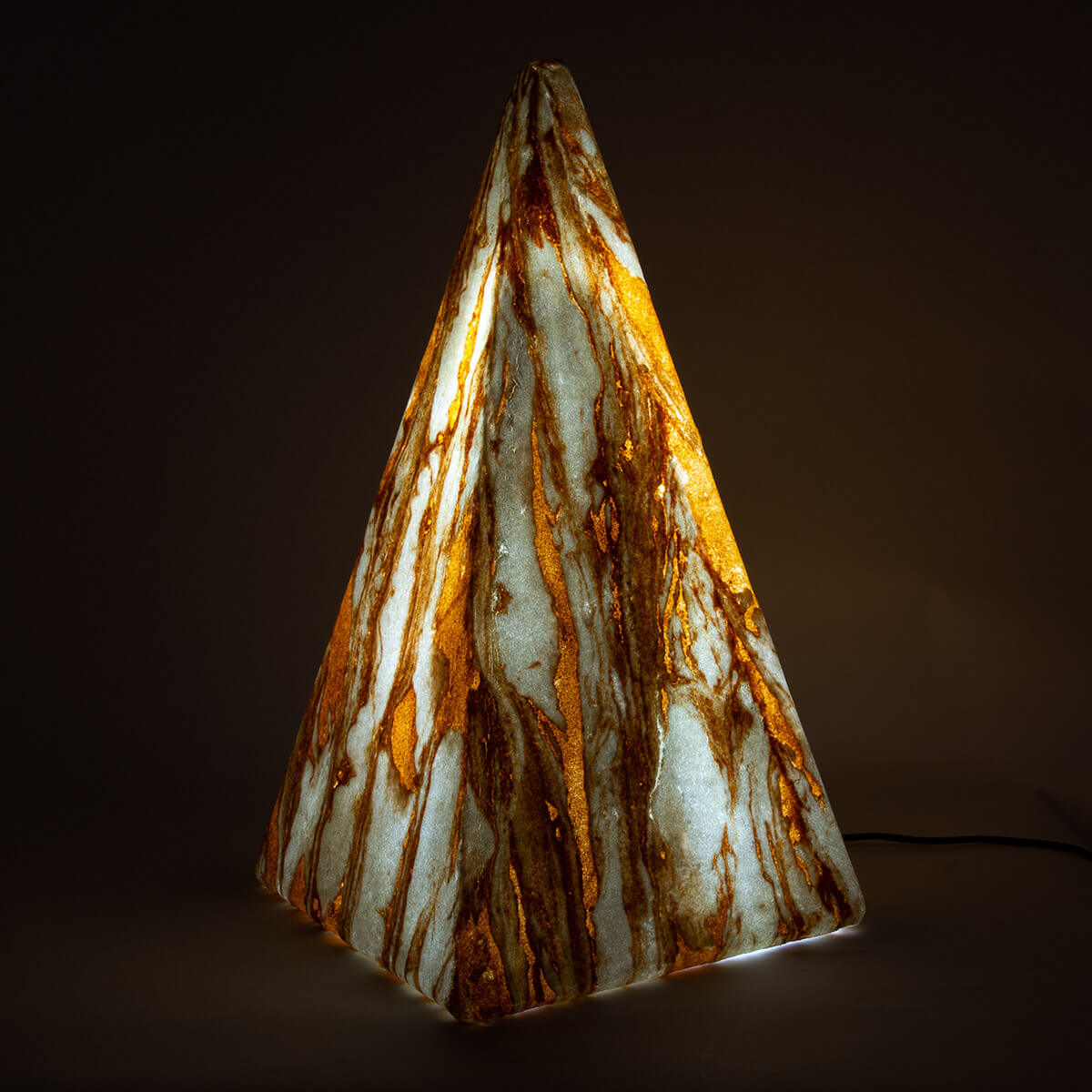 Pyramide Sahara CCT-LED Außenleuchte mit ZigBee