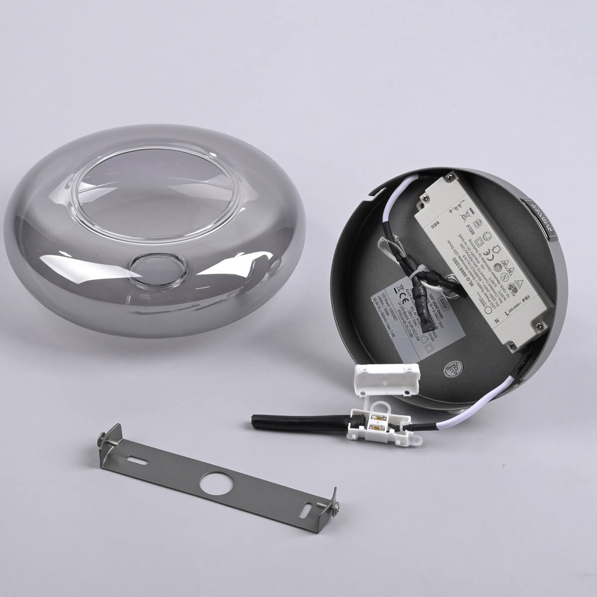 Posh LED Wand- / Deckenleuchte