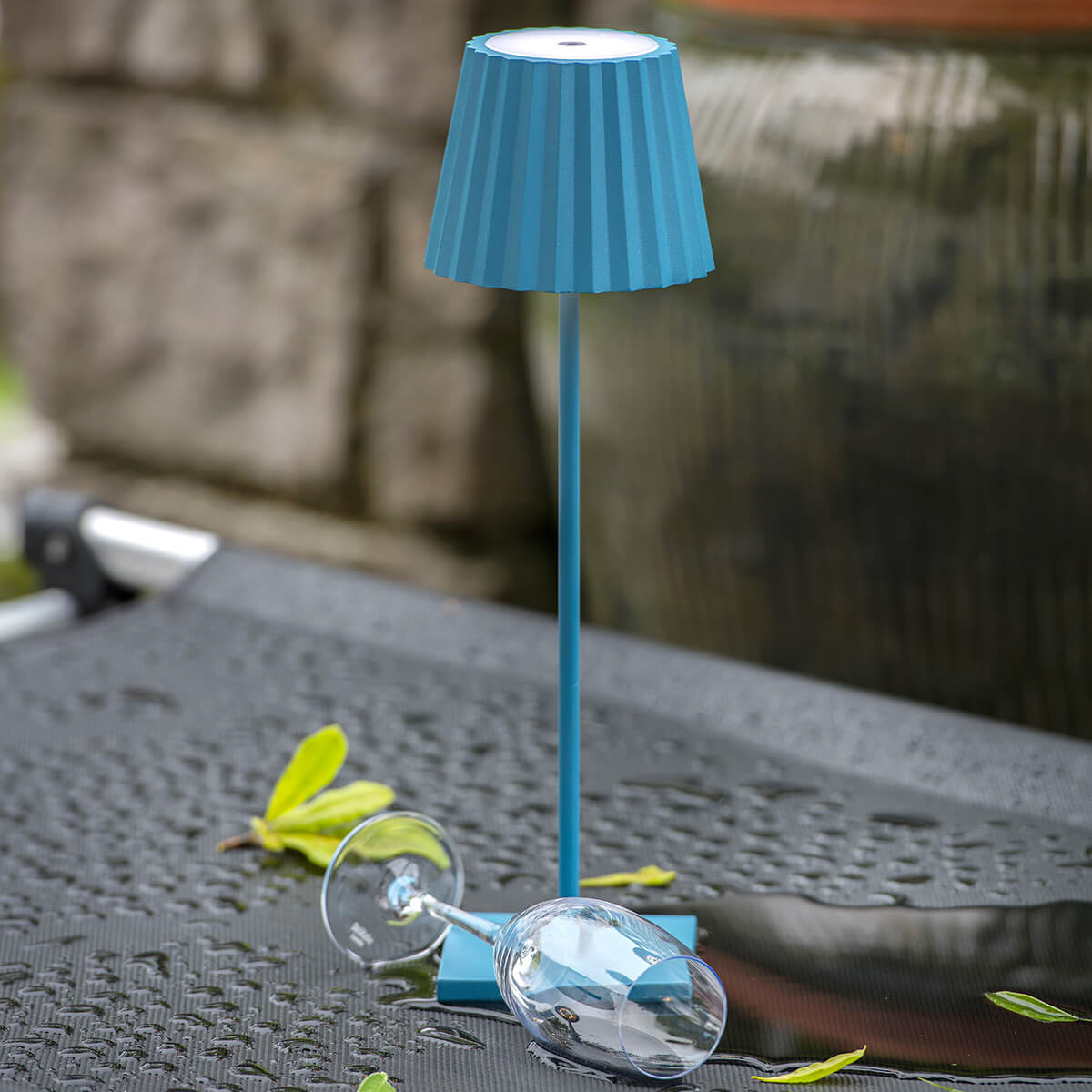 Sompex Troll 2.0 LED Akkuleuchte, blau