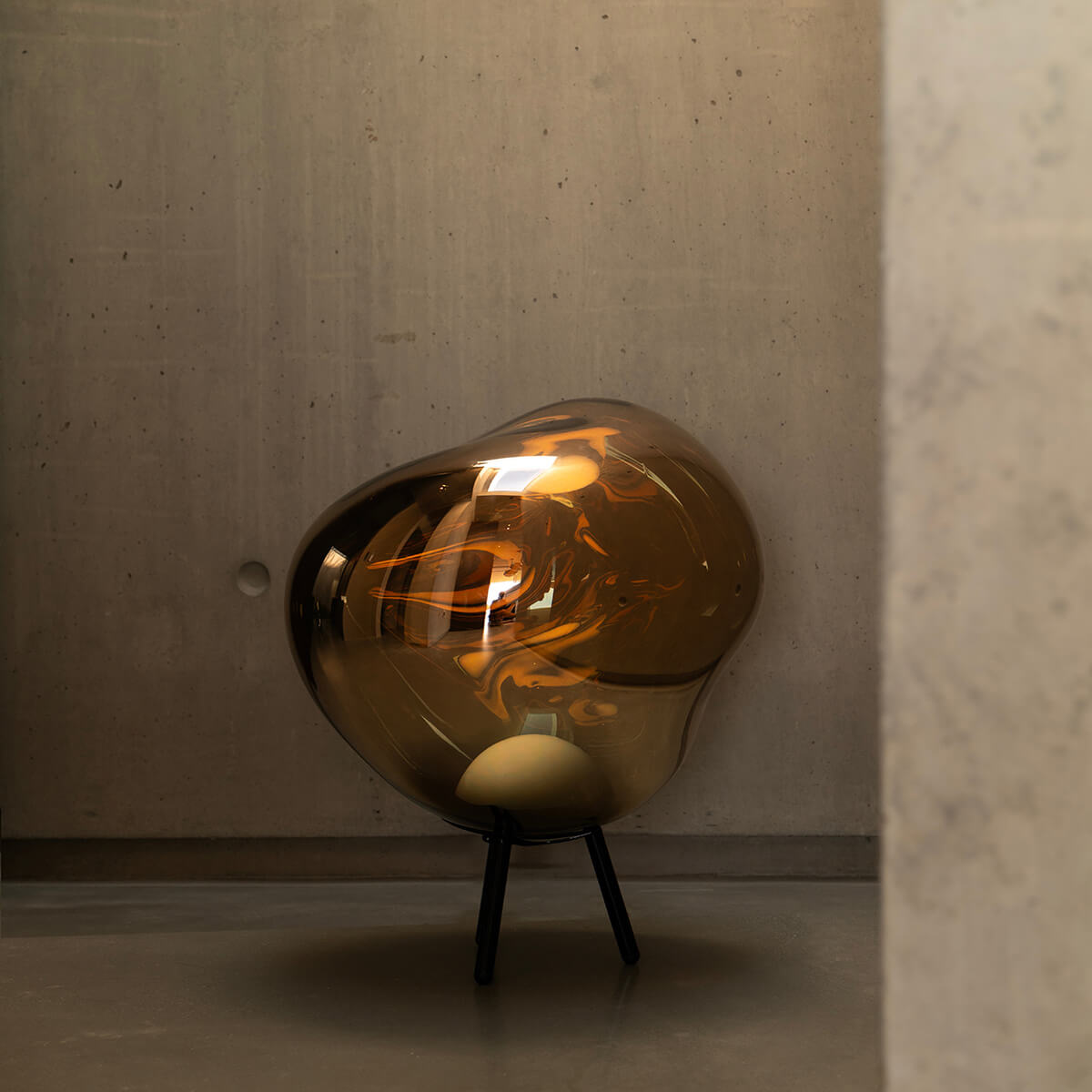 Tom Dixon Melt Large Portable LED Akkusteh- / Pendelleuchte, Gold