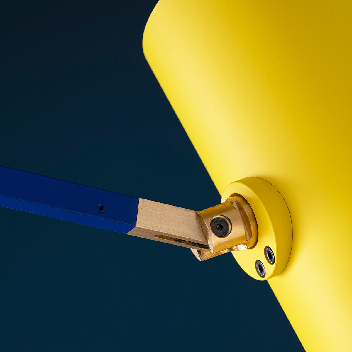 Catellani & Smith Ettorino BIG LED Stehleuchte, bunt (Foto: Nava-Rapacchietta)