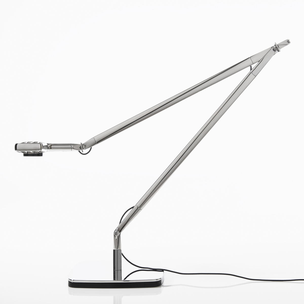 Luceplan Otto Watt Tavolo, Aluminium poliert