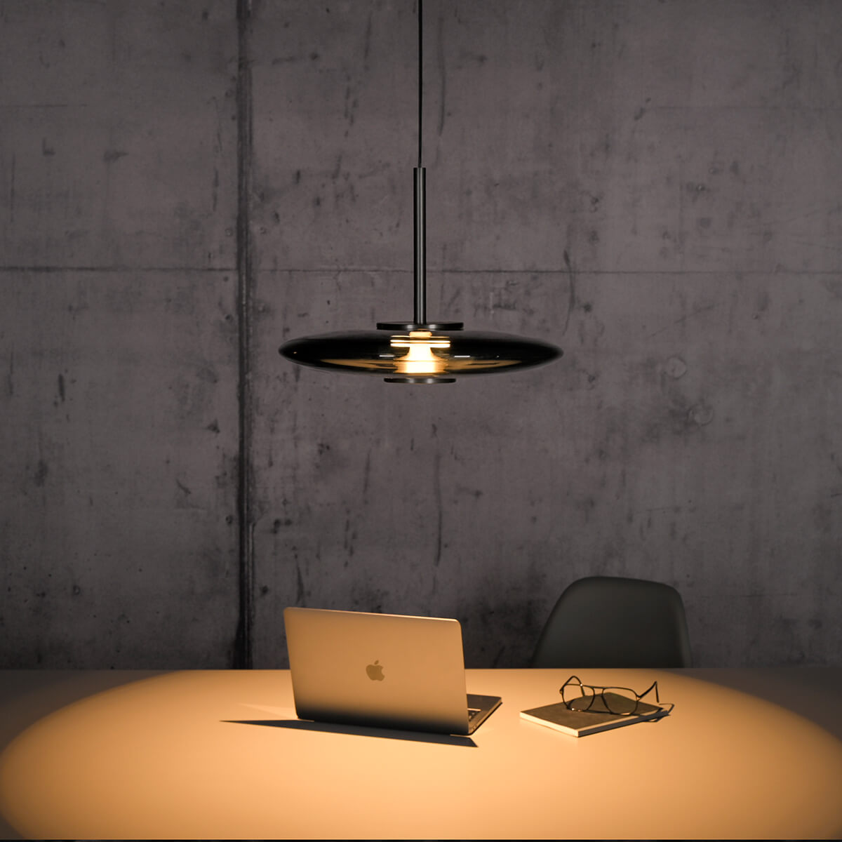PURE E-Vitrum LED Pendelleuchte mit e-LIFT und CCT