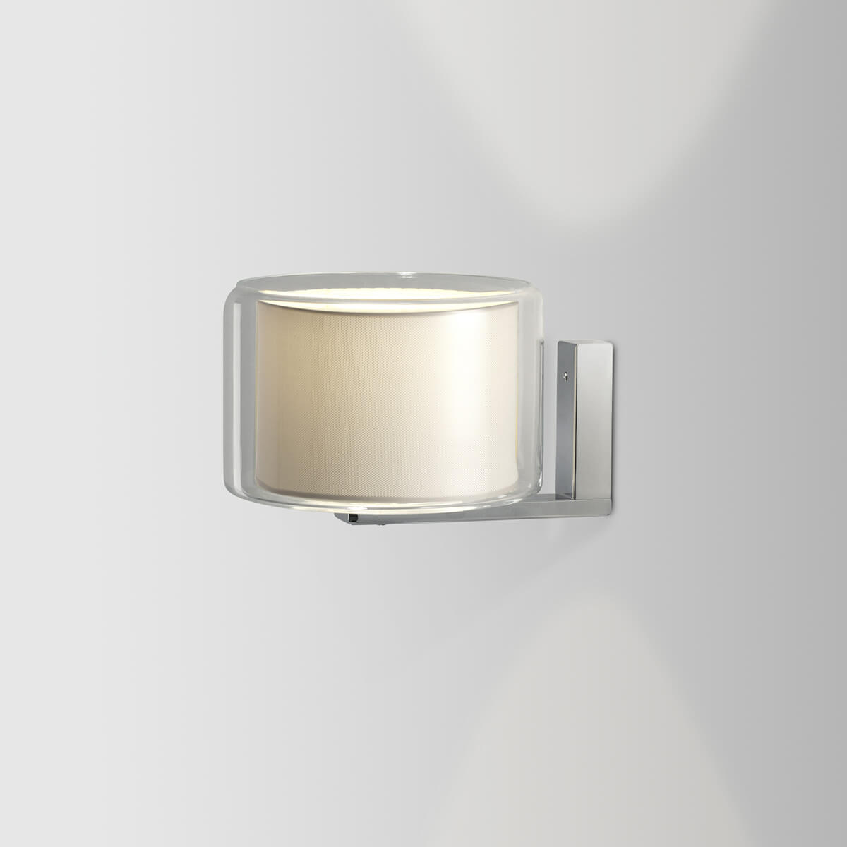 Marset Mercer A Wandleuchte, Schirm: Glas / Stoff perlweiß
