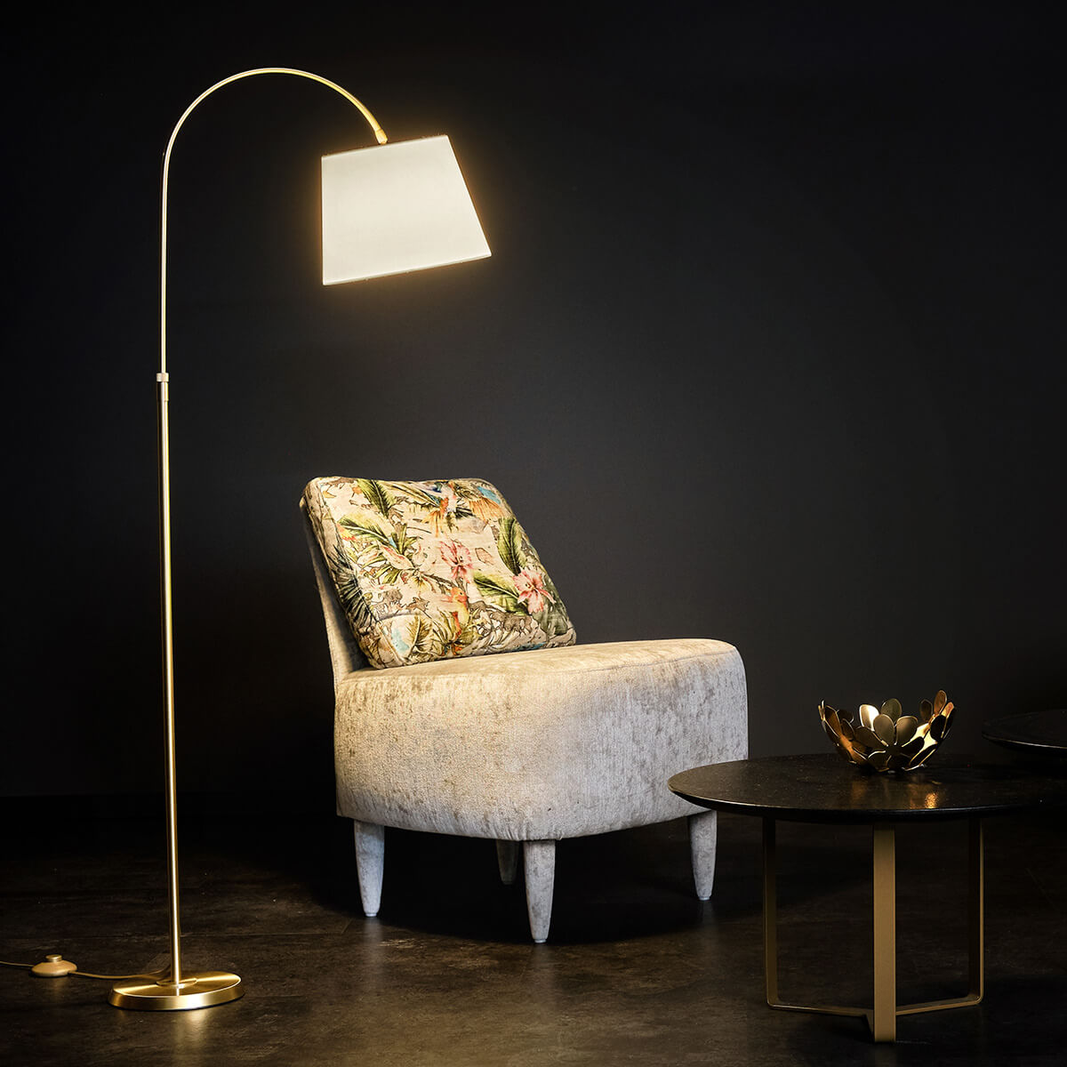 Holtkötter Boyleuchte Bogenleuchte, Schirm Ø: 26 cm, Messing matt, Chintz champagner