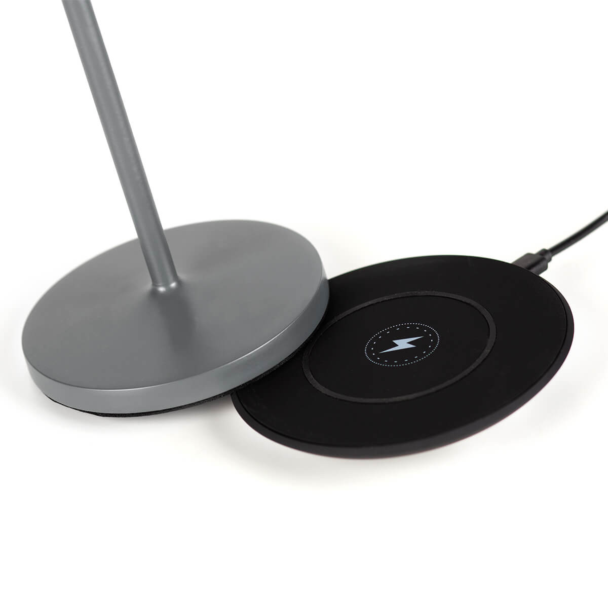 Mobilux Sunny M LED Akkuleuchte, dunkelgrau, Wireless Charger zum kabellosen Laden (inbegriffen) (©Leuchtenland.com)