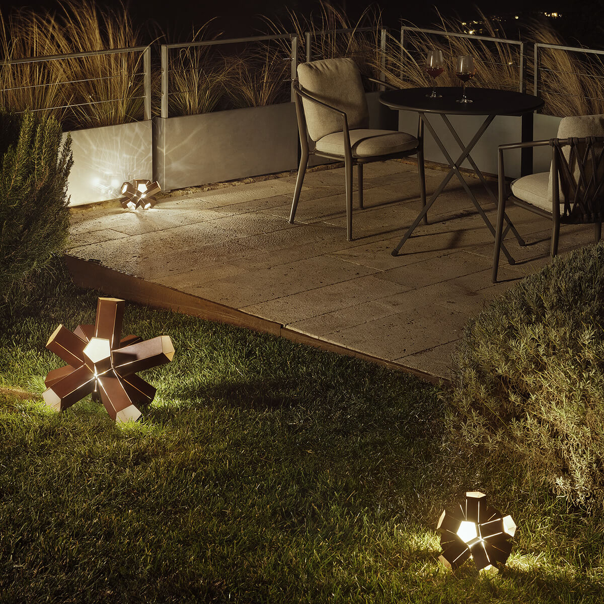 Bang Outdoor Step Light Large LED Bodenleuchte