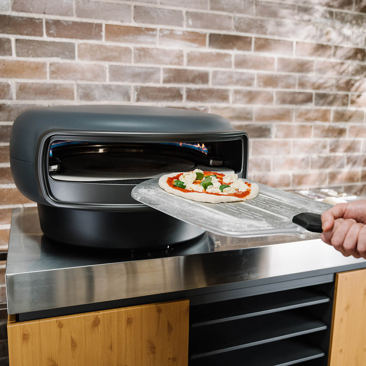 Everdure KILN Pizzaofen, 2 Brenner, rotierend, graphit