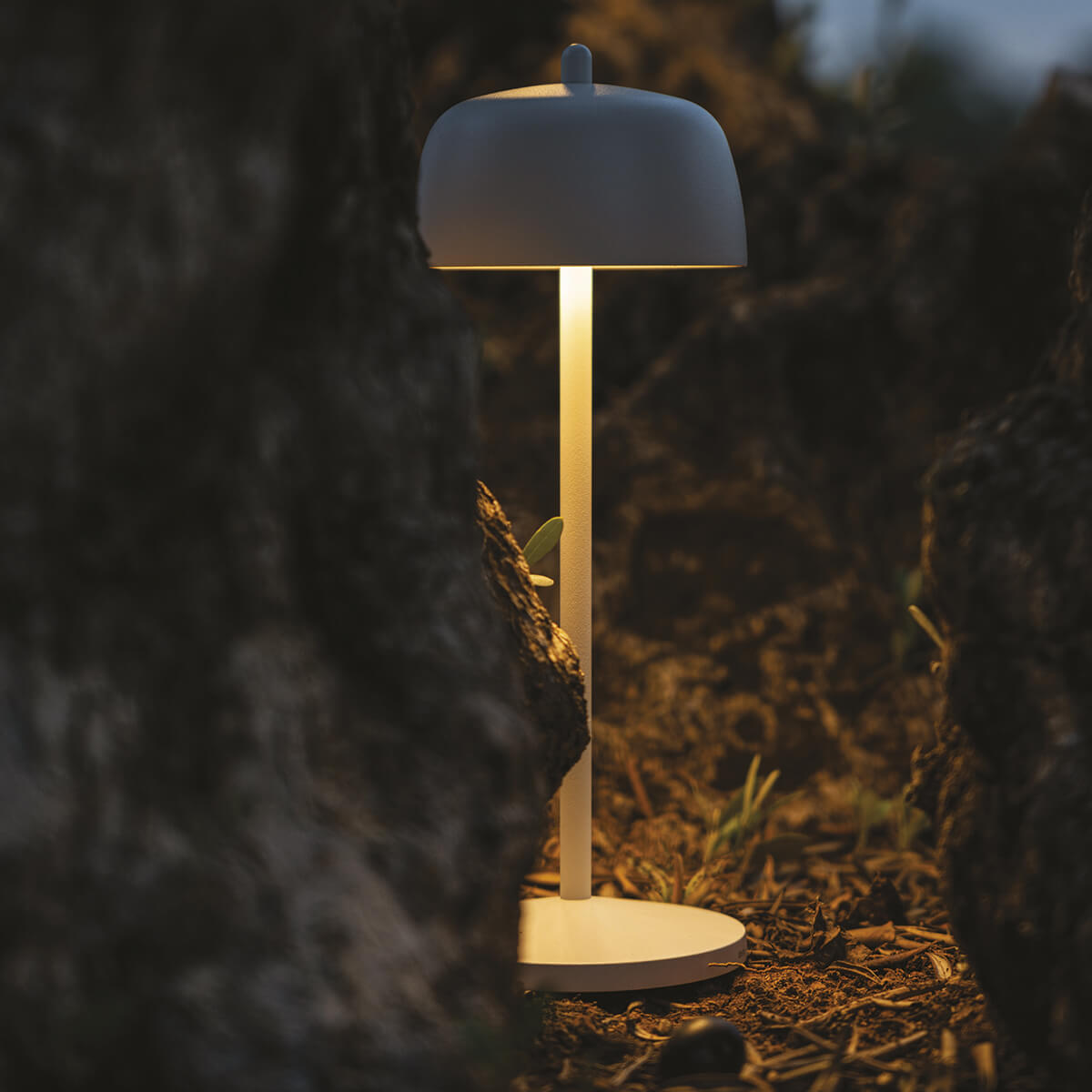 Zafferano AiLati Circe Pro LED Akkuleuchte, weiß