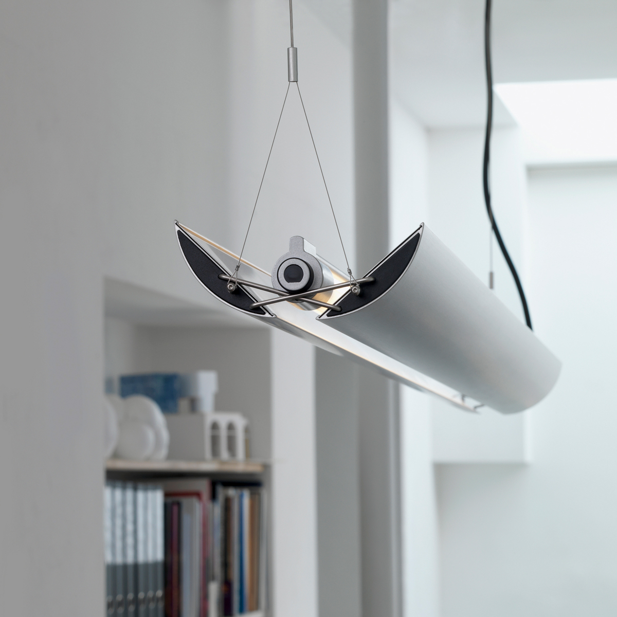 Belux UpDown LED Pendelleuchte 30, Natur Aluminium