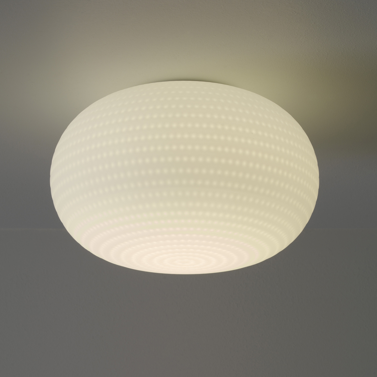 Ø: 30 cm, white satin finish