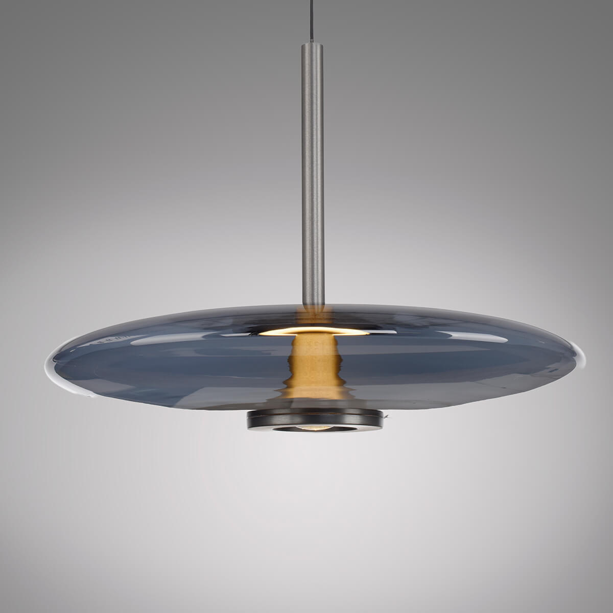 PURE E-Vitrum LED Pendelleuchte mit e-LIFT und CCT