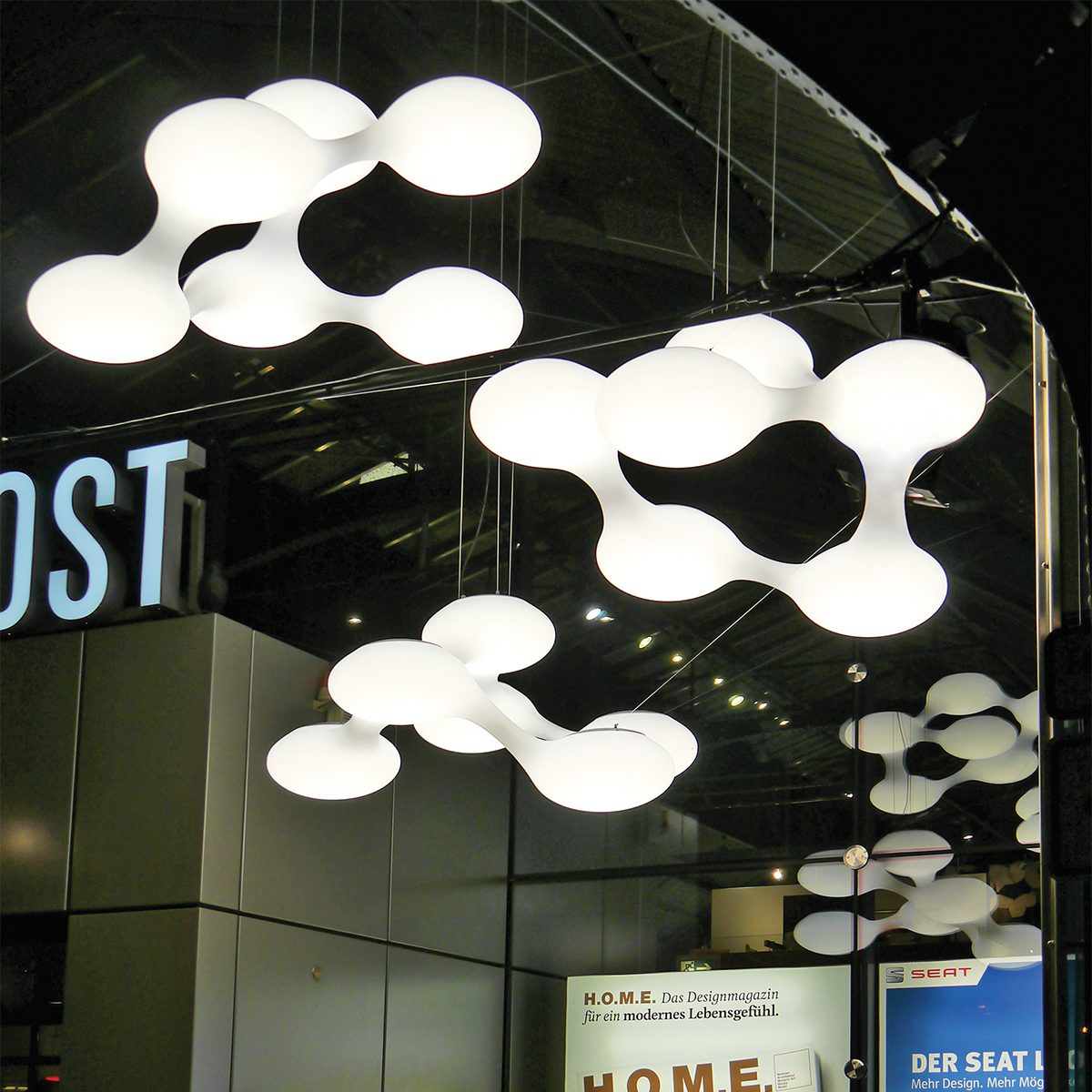 Next Cosmo LED Pendelleuchte, weiß