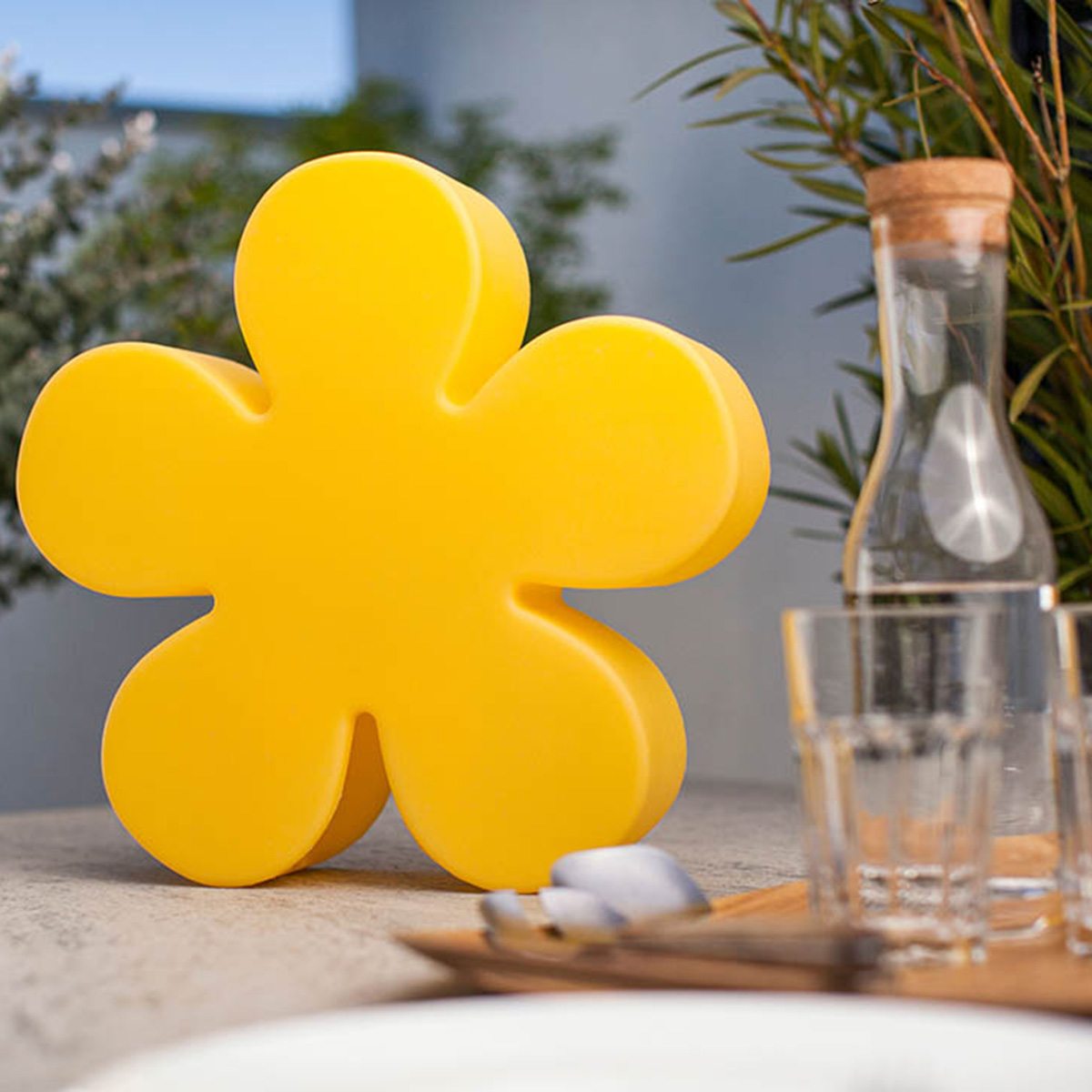 8 seasons design Shining Flower Solar- / Dekoleuchte, Ø: 40 cm, gelb