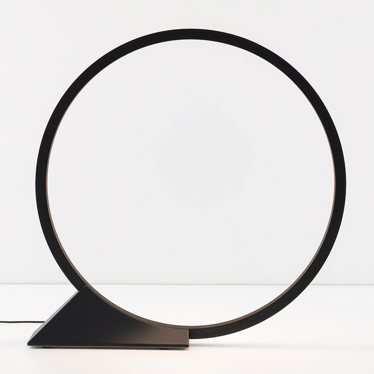 Artemide "O" Indoor LED Terra, schwarz