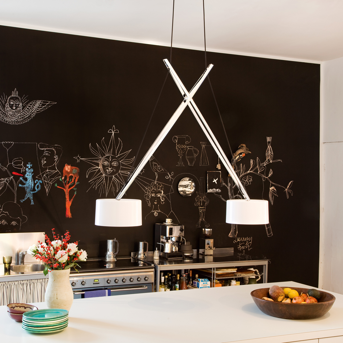 Serien.lighting Twin LED Suspension, Chrom, Schirme: Acrylglas (©Ingmar Kuth)