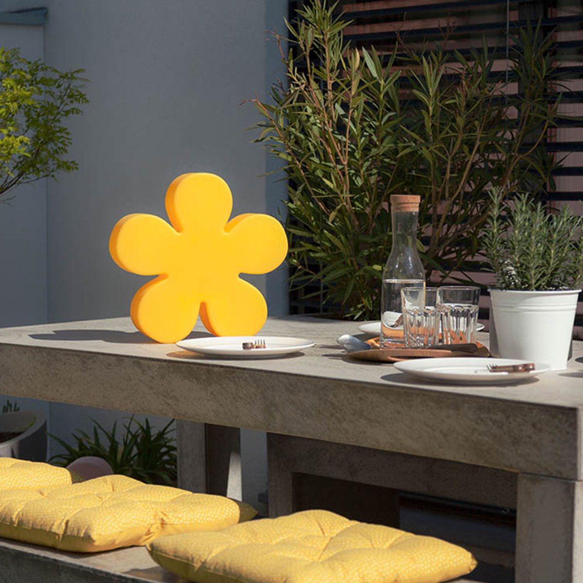 8 seasons design Shining Flower Solar- / Dekoleuchte, Ø: 40 cm, gelb