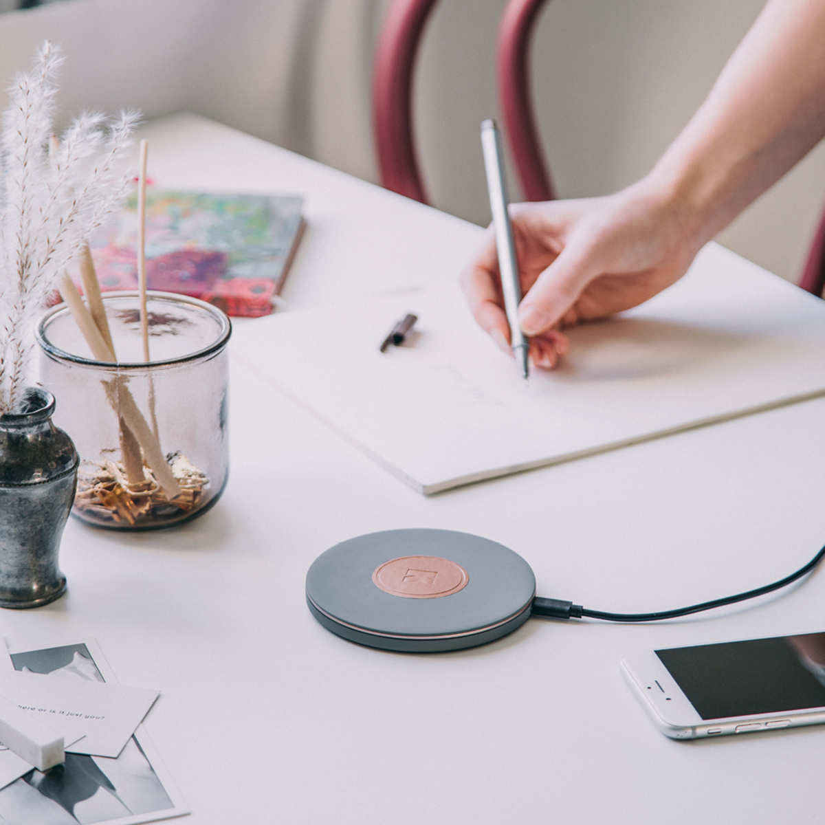 Kreafunk wiCHARGE II Wireless Qi-Ladegerät, grau