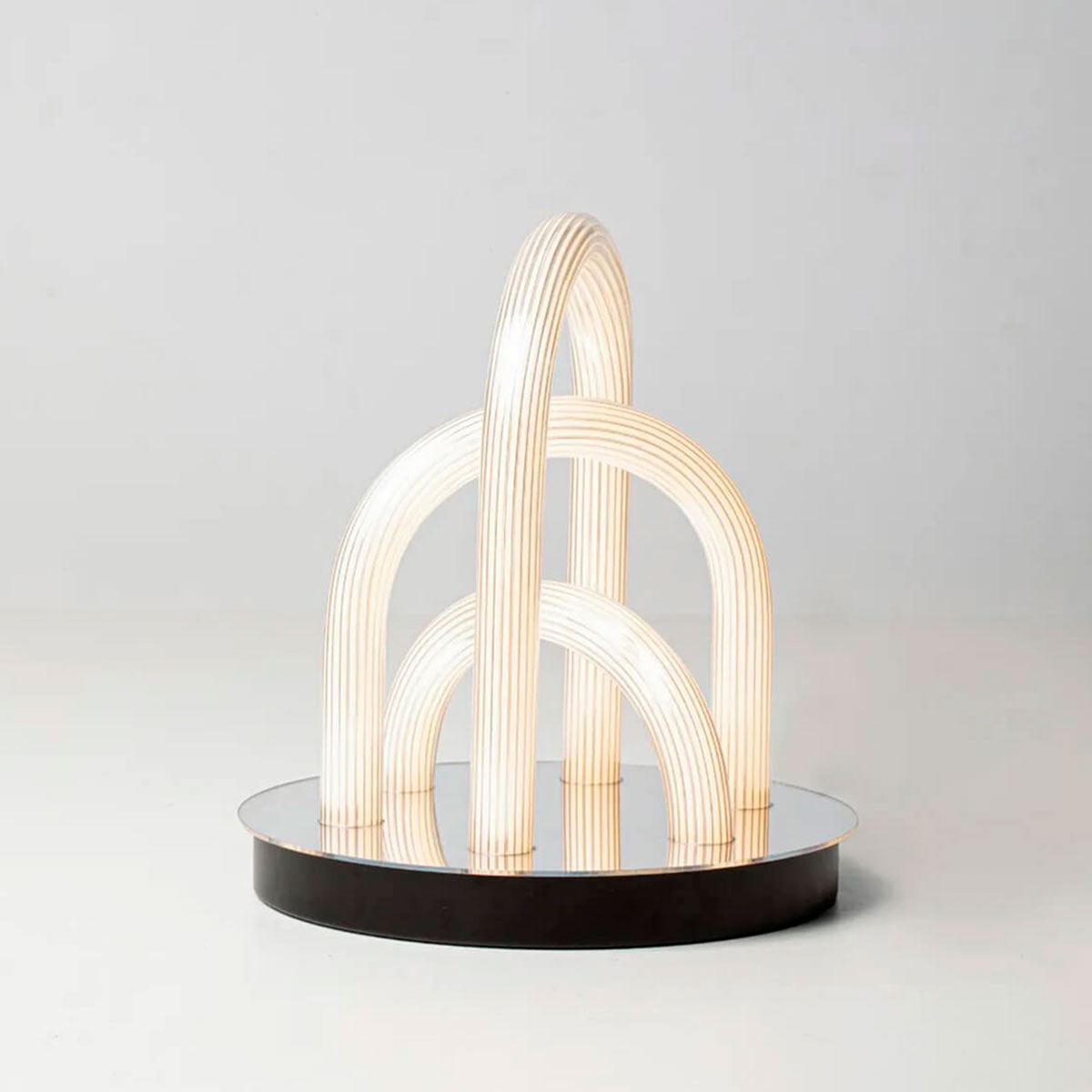 Fontana Arte Oort LED Tischleuchte, Nickel schwarz