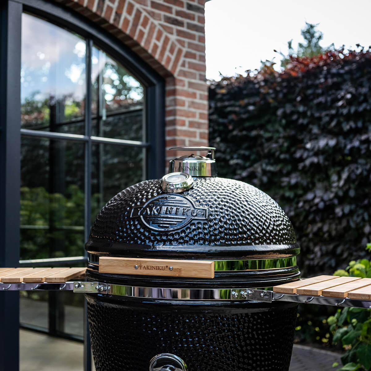 Yakiniku Kamado Grill inkl. Ständer, Seitentischen & Pro Set, 22'' XLarge, 56 cm Grillfläche