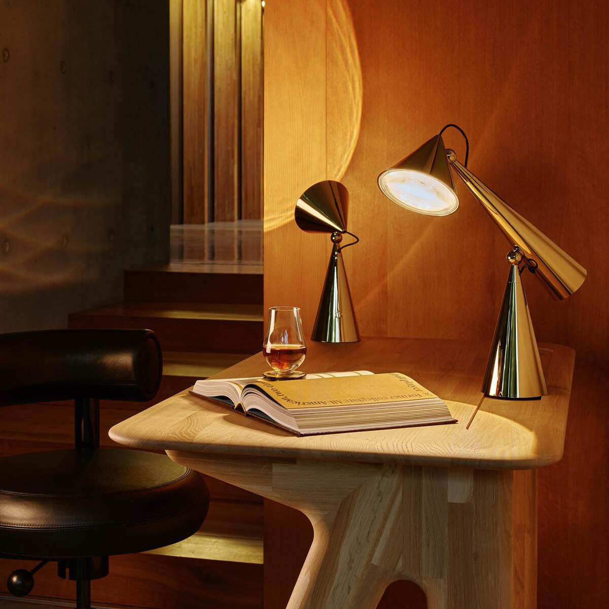Pose Task Light LED Tischleuchte