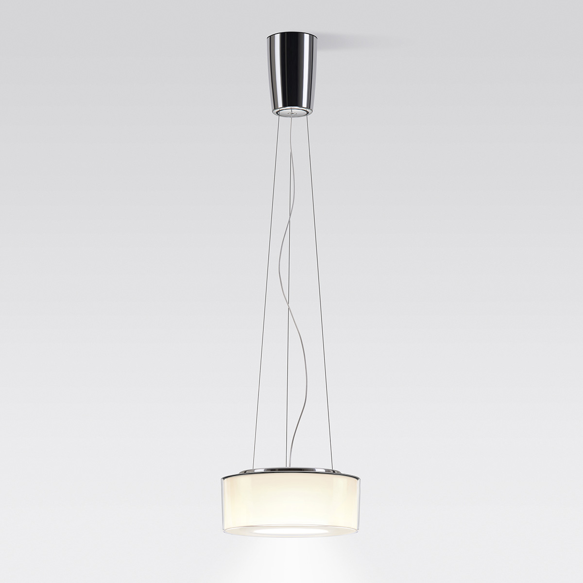Serien.lighting Curling Suspension Rope M LED Pendelleuchte, Acrylglas klar, Reflektor: zylindrisch opal (©serien.lighting)