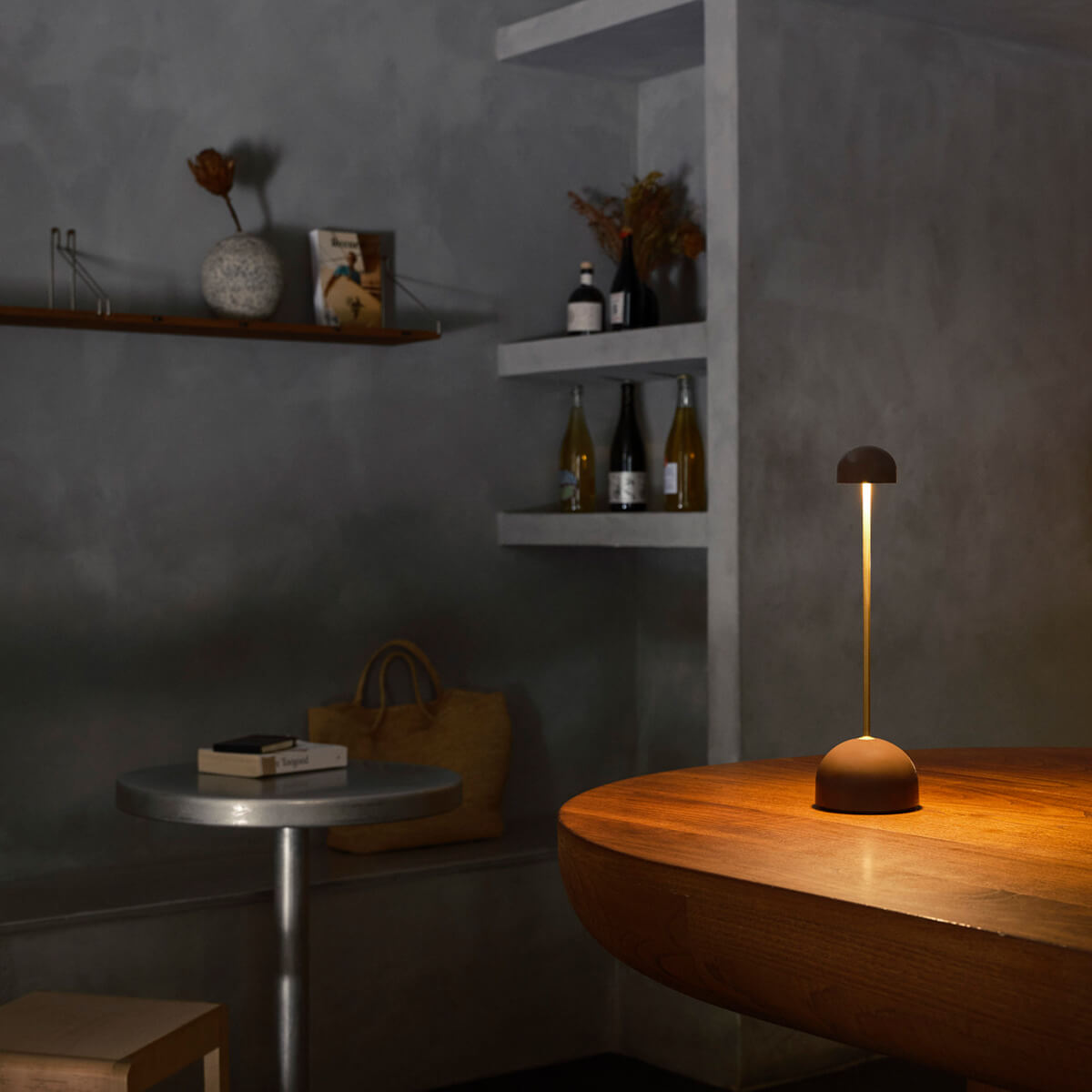 Marset Sips LED Akkuleuchte, Schokolade / Gold