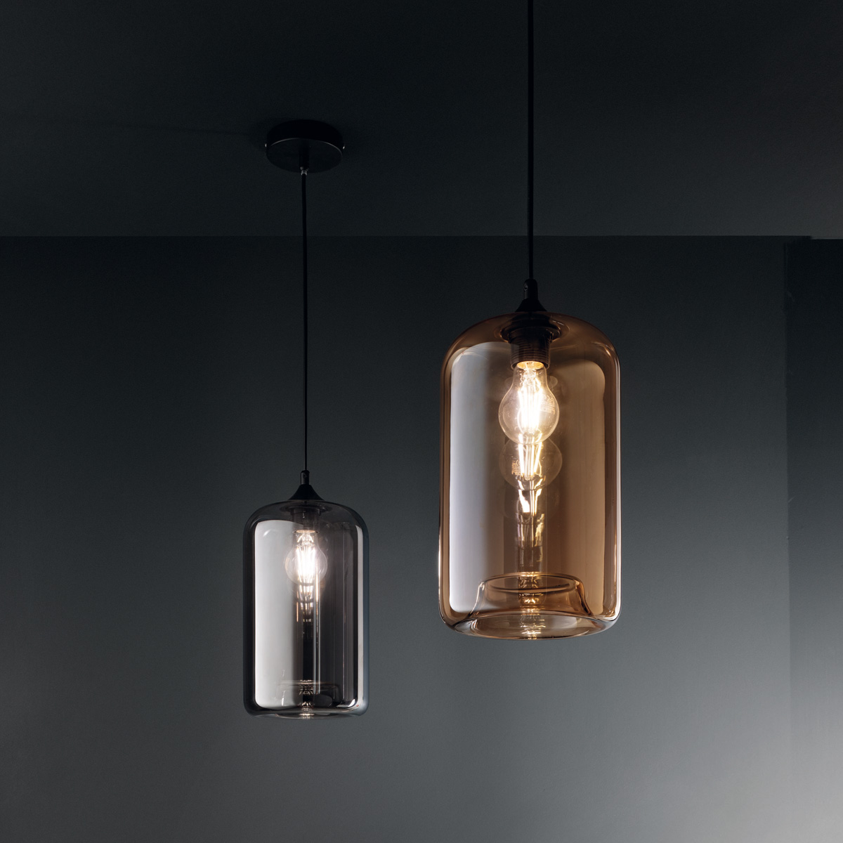 Fabas Luce Silo Pendelleuchte, amber und grau transparent
