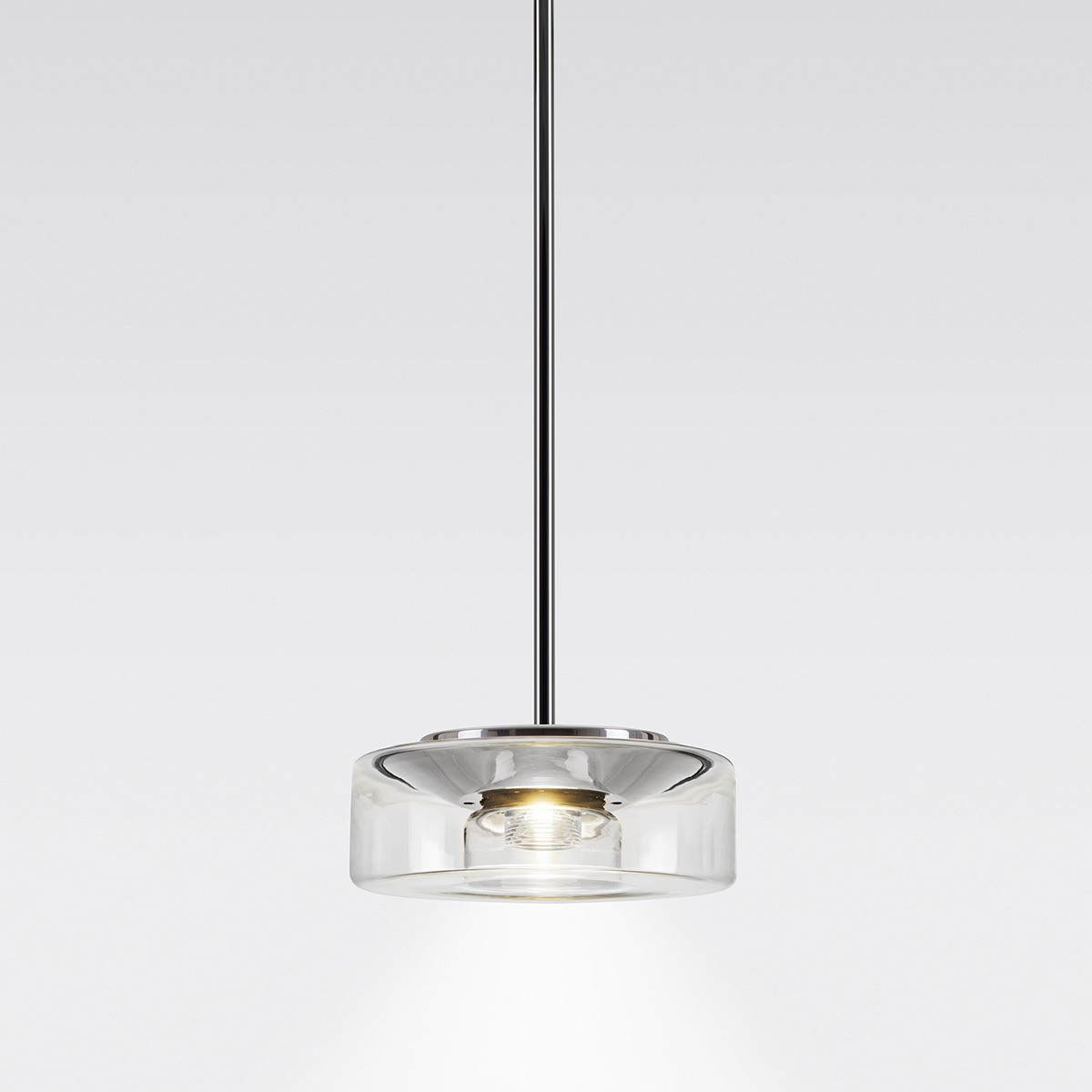 Serien.lighting Curling Suspension Tube S LED Pendelleuchte, 3000 K, Glas klar (©serien.lighting)