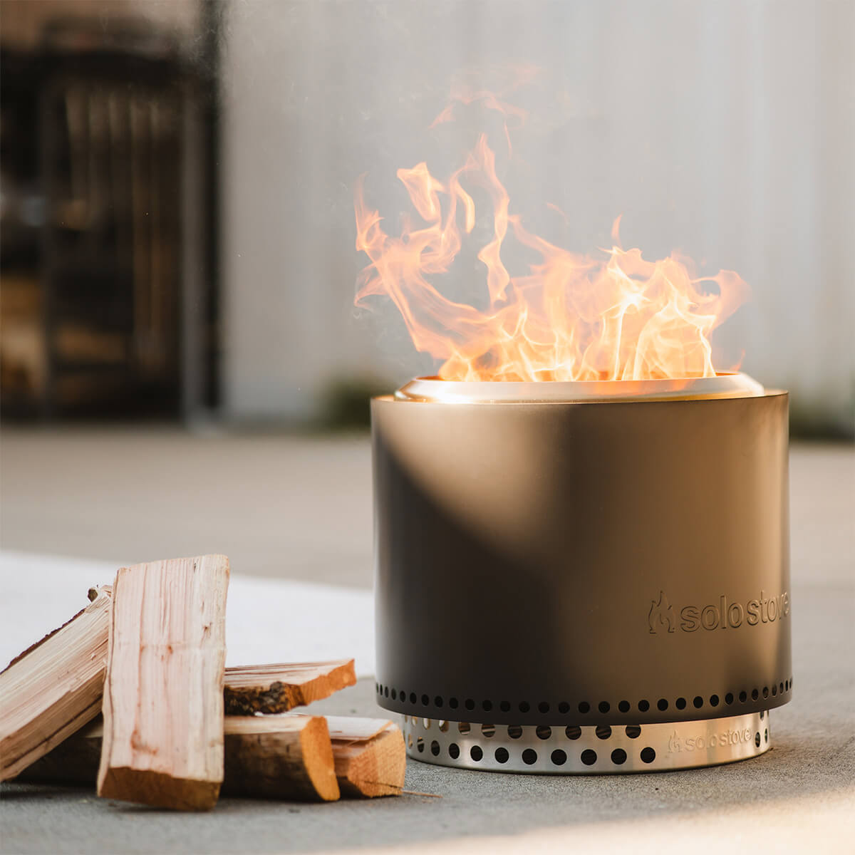 Solo Stove Bonfire 2.0 Feuerschale mit Standfuß, Ash (anthrazit)