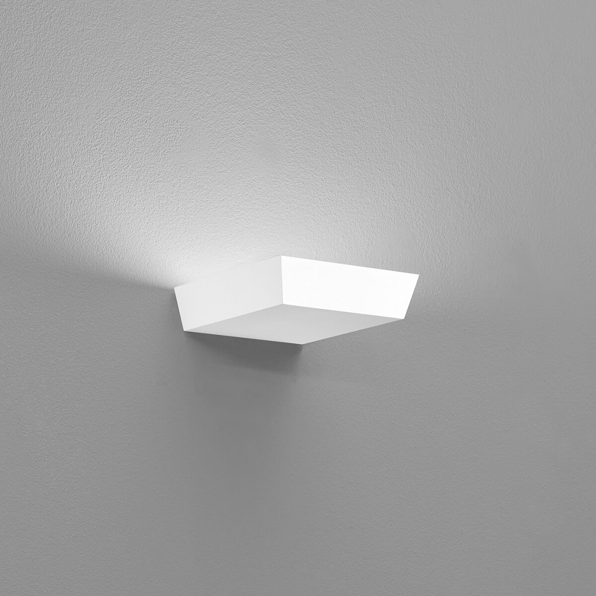 Helestra Cor LED Wandleuchte, weiß matt