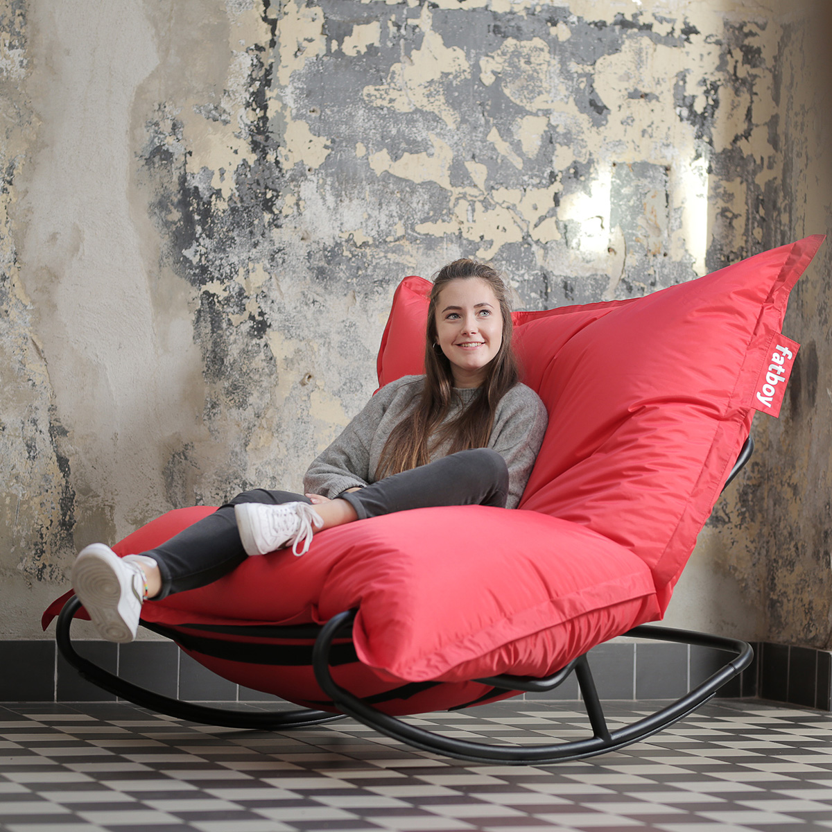 Fatboy Rock 'n Roll Schaukelstuhl, schwarz, mit dem Fatboy Original Sitzsack (separat erhältlich)