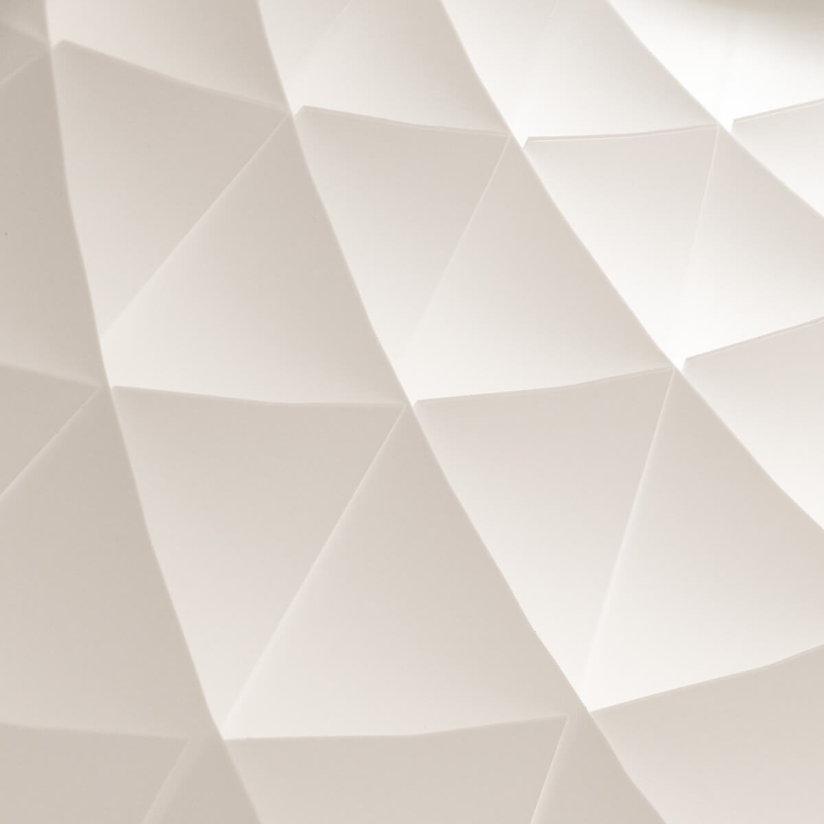 Louis Poulsen Patera Oval Pendelleuchte, weiß matt