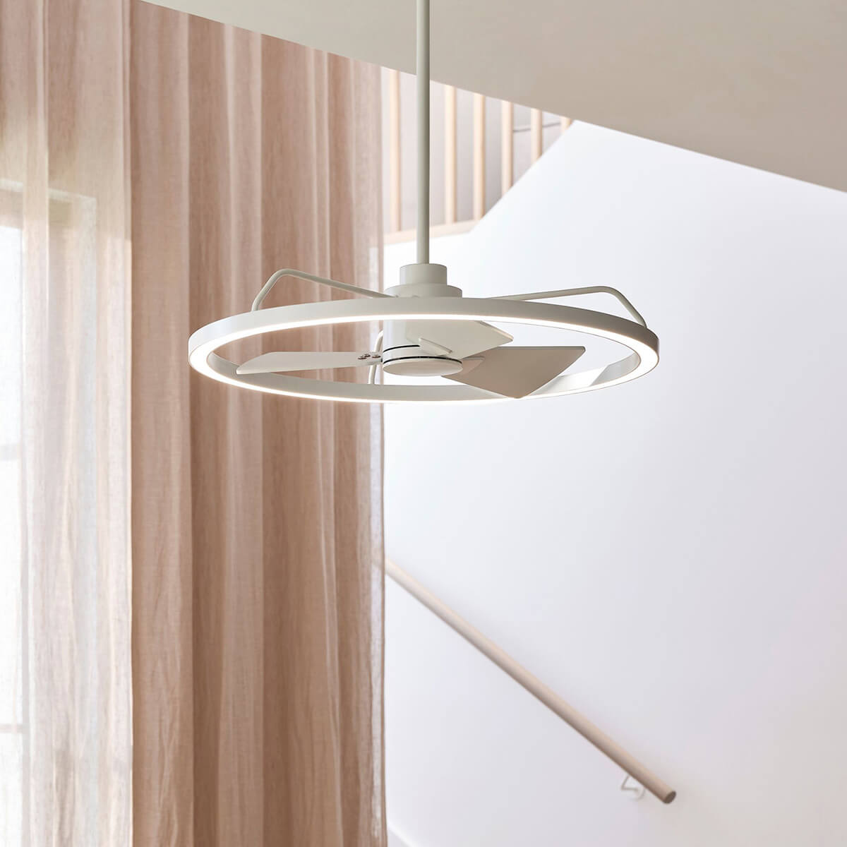 Cessna Deckenventilator mit Licht