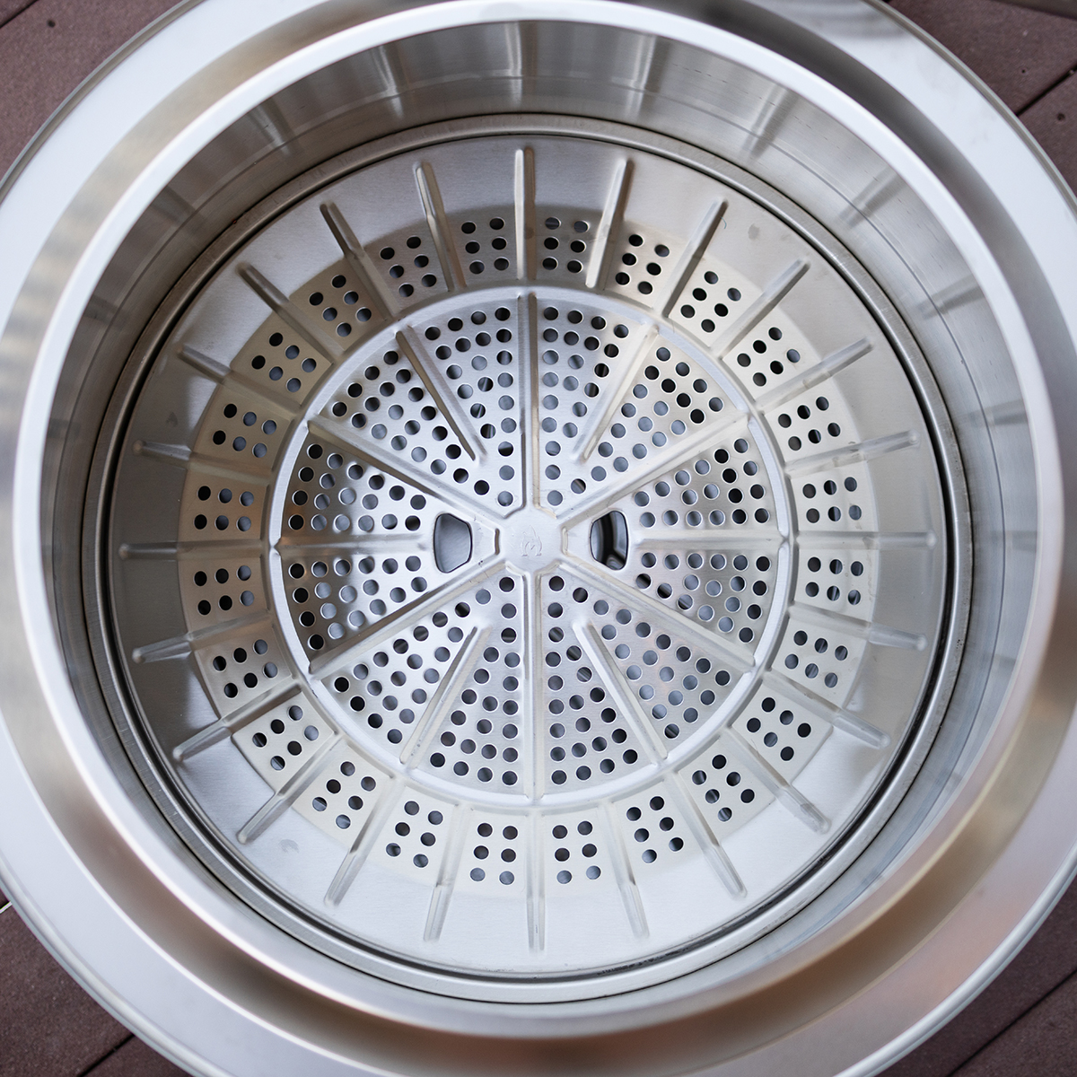 Solo Stove Yukon 2.0 Feuerschale mit Standfuß, Edelstahl