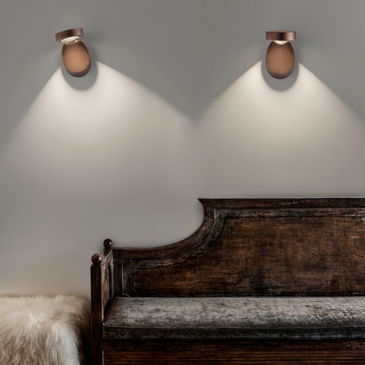 Studio Italia Pin-Up LED Wand- / Deckenleuchte, bronzefarben matt, Anwendungsbild