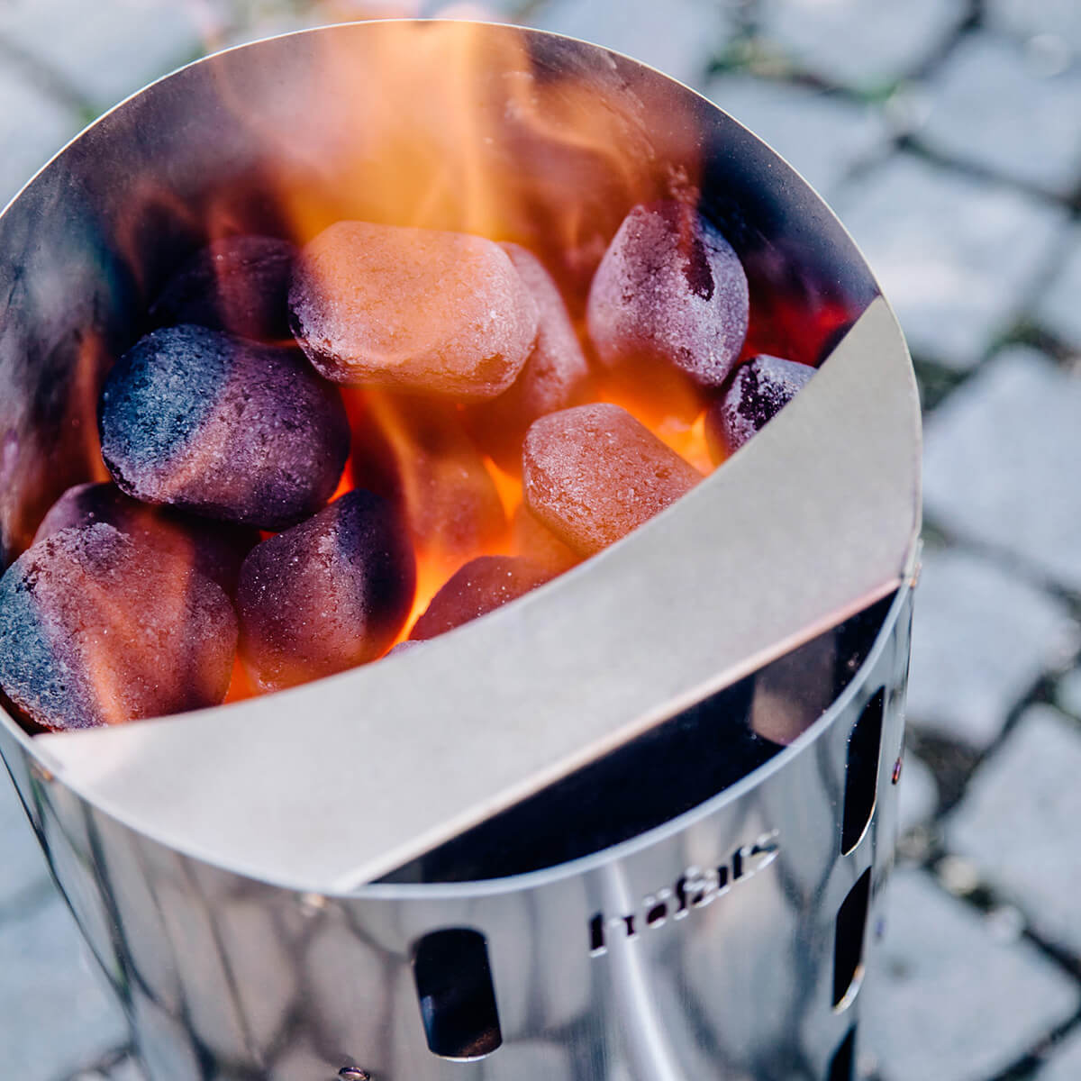 Höfats BBQ Starter Anzündkamin, Edelstahl gebürstet