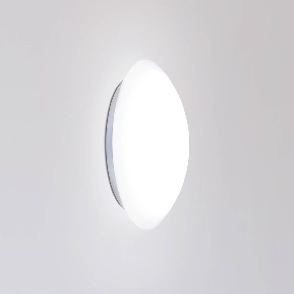 Ø: 45 cm, opal glass