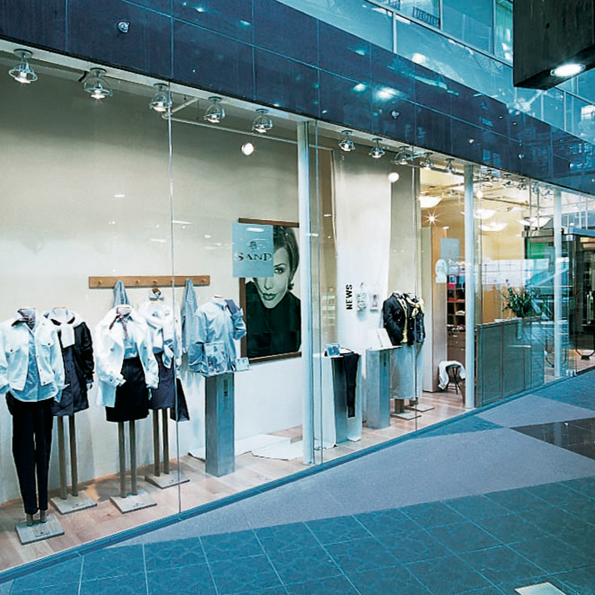 Cini & Nils Fariuno Parete / Soffitto, Silber