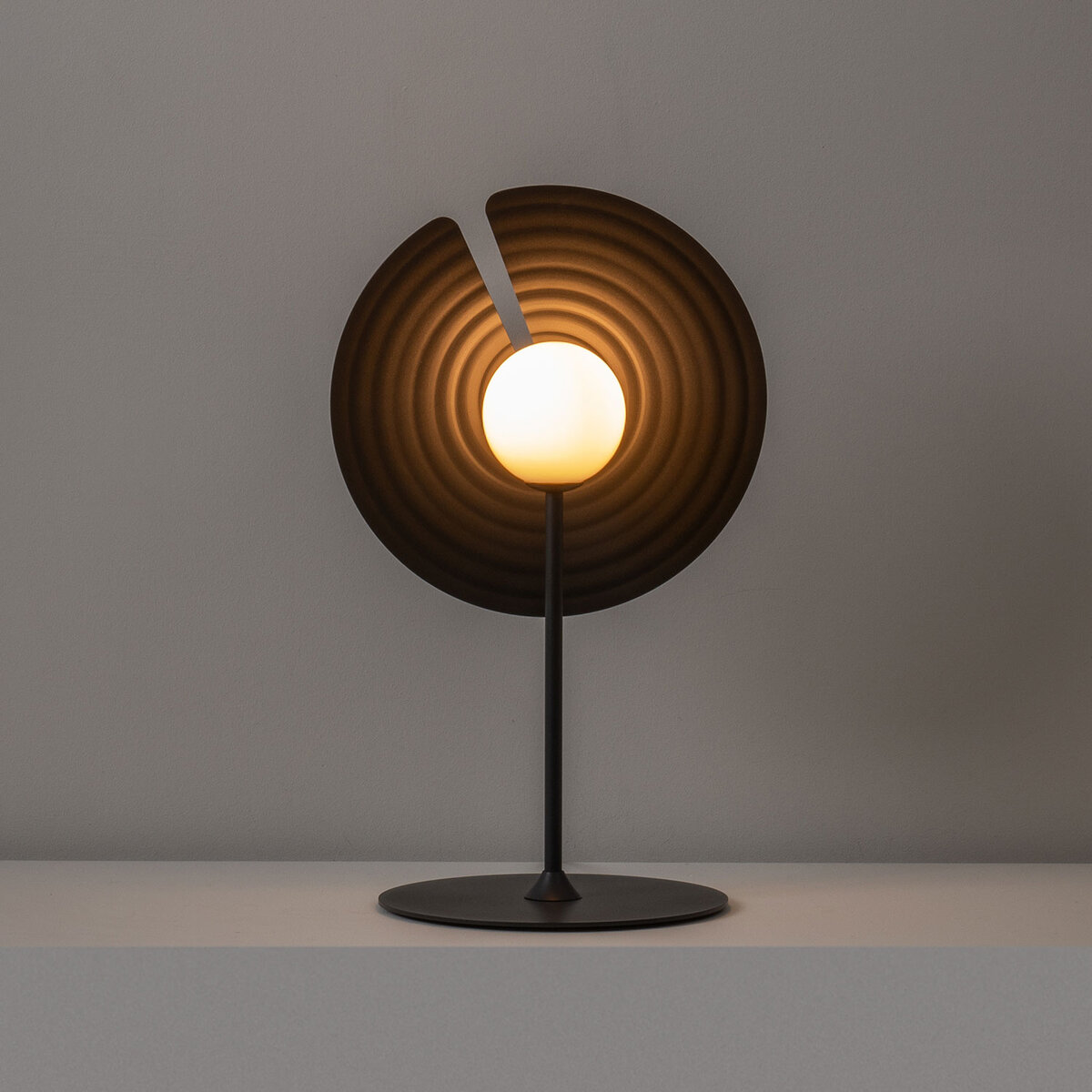 Milan Symphony Tischleuchte, Schirm Ø: 30 cm, anthrazitgrau