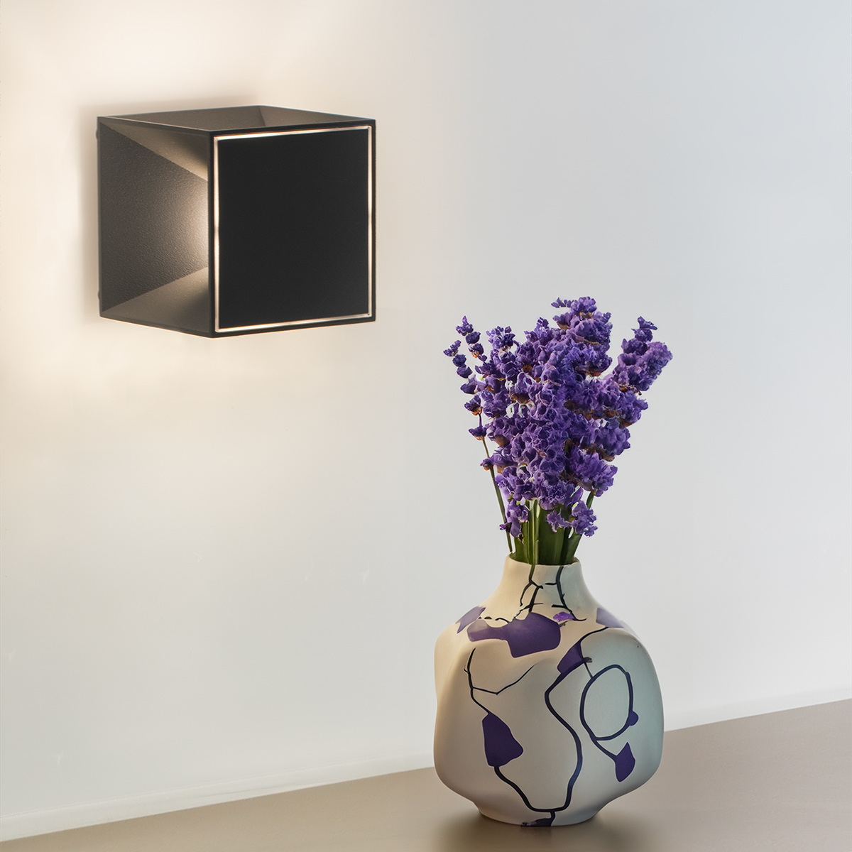 Sigor Nutalis mini LED Akkuleuchte / Akku-Wandleuchte, graphitgrau (©Leuchtenland.com)