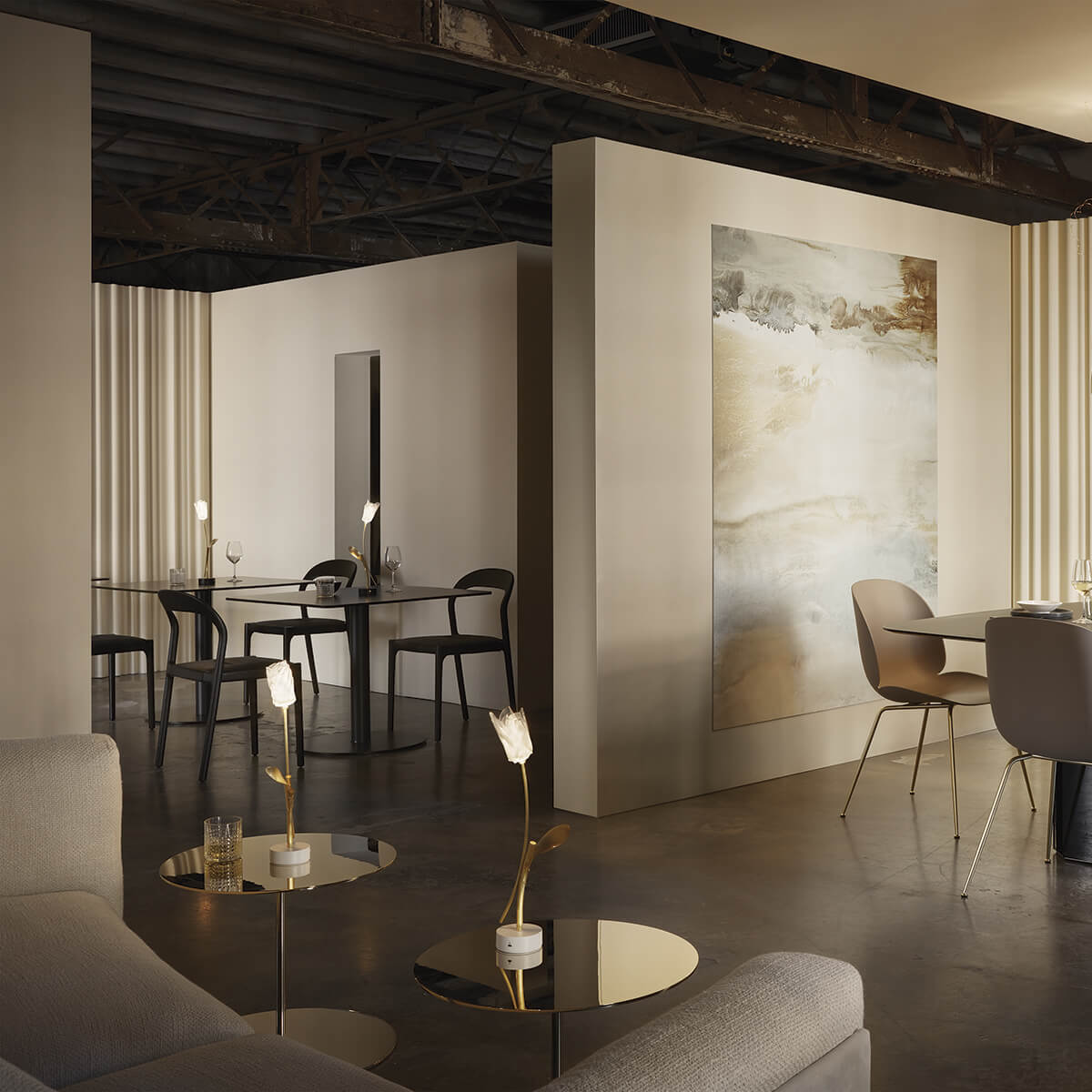 Slamp Tulip Battery LED Akkuleuchte, Messing / weiß und Messing / schwarz