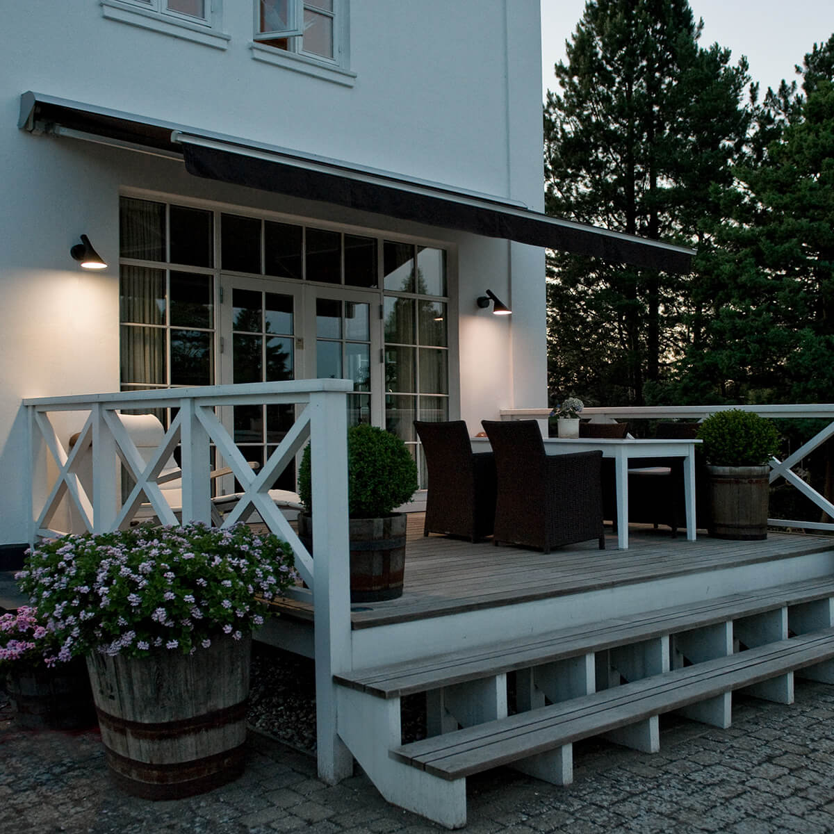 Louis Poulsen AJ 50 LED Wandleuchte, schwarz strukturiert