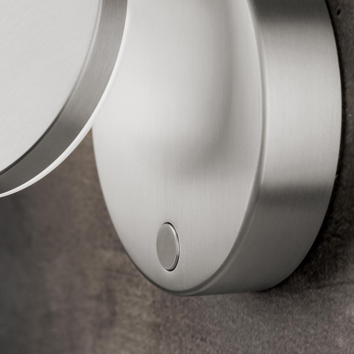 Plano WD LED Wandleuchte, mit Tastdimmer