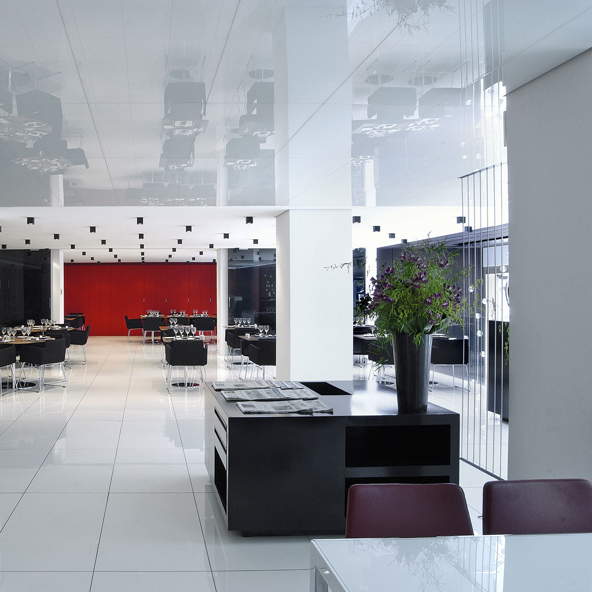 Milan Dau Spot Deckenstrahler, schwarz gebürstet