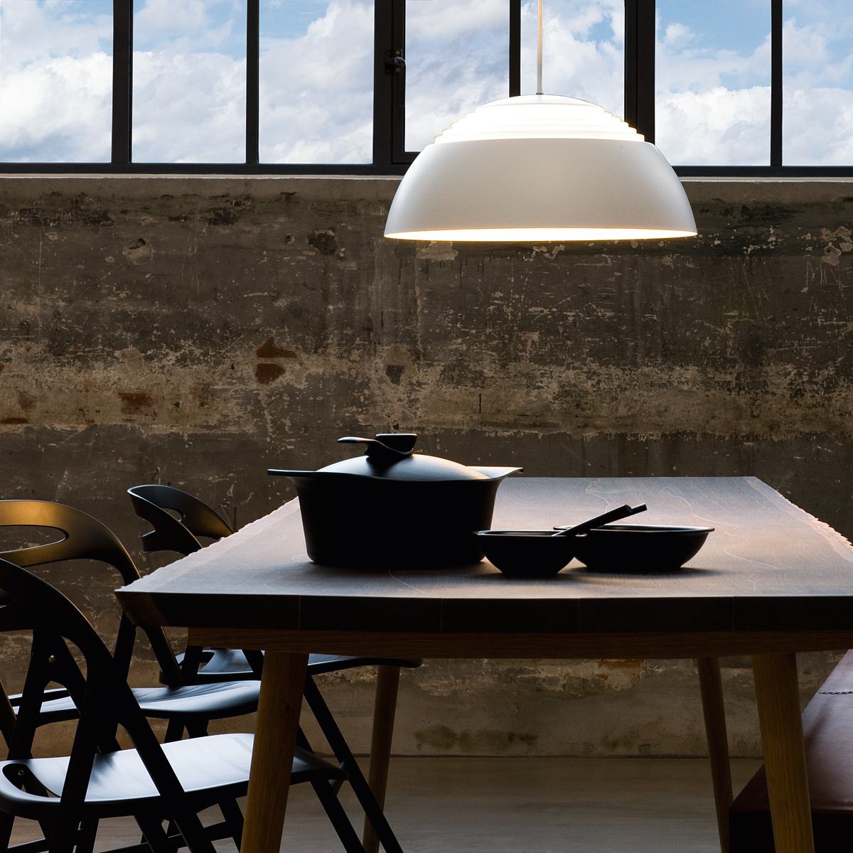 Louis Poulsen AJ Royal LED Pendelleuchte, Ø: 37 cm, weiß