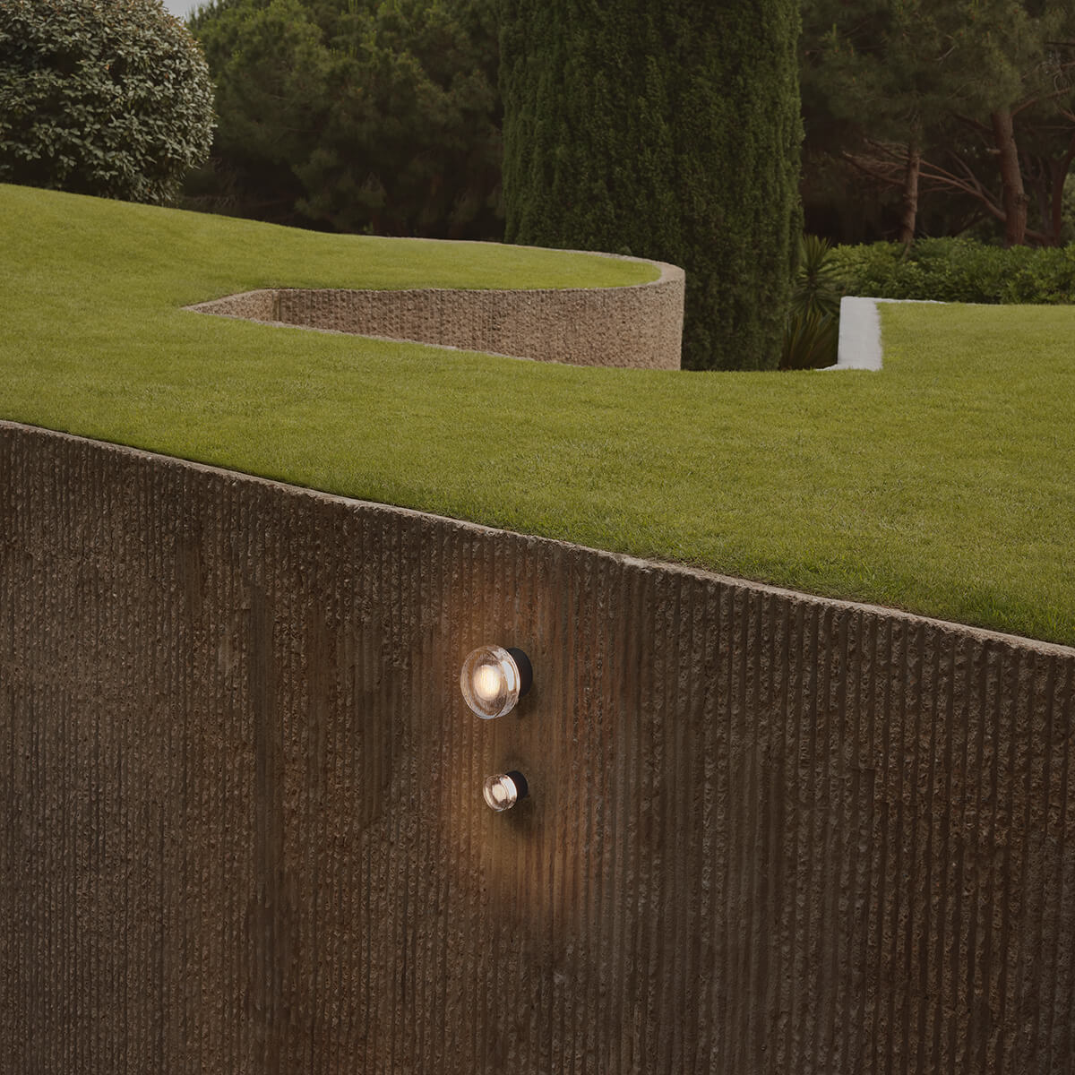 Roc Plus LED Wand- / Deckenleuchte