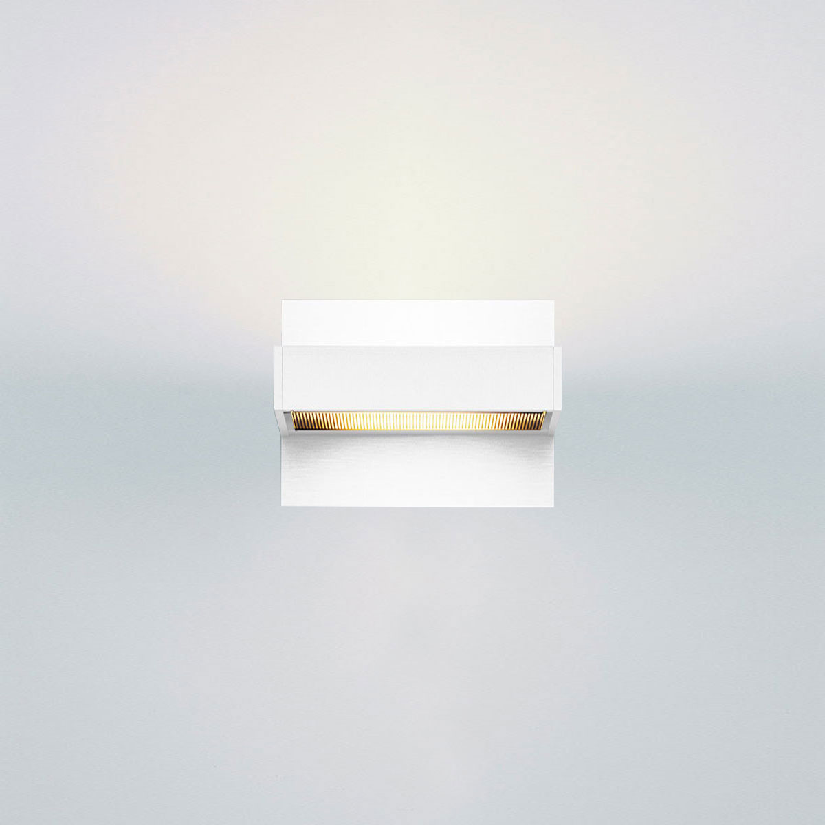 Serien.lighting SML² 150 Wall LED, weiß lackiert, Gläser: satinée / Raster, mit SML² 150 Wall Wandabdeckung, weiß lackiert
